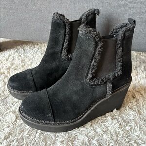 SAM EDELMAN black suede wedge heel winter boot. Size 10